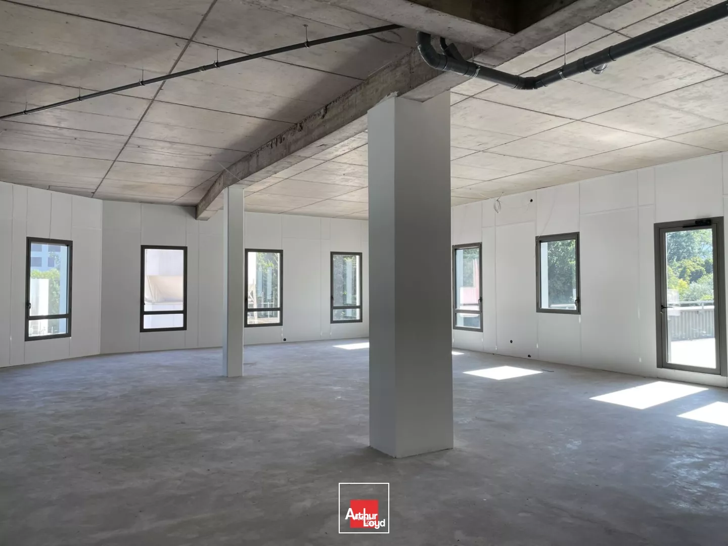 BUREAUX LABO ACTIVITE 1 981 M² NEUF A LOUER SMH PROCHE CAMPUS