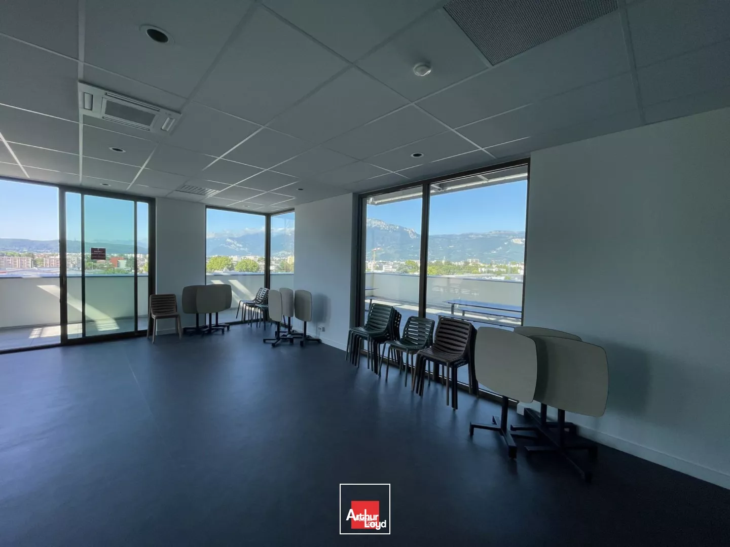 BUREAUX LABO ACTIVITE 1 981 M² NEUF A LOUER SMH PROCHE CAMPUS