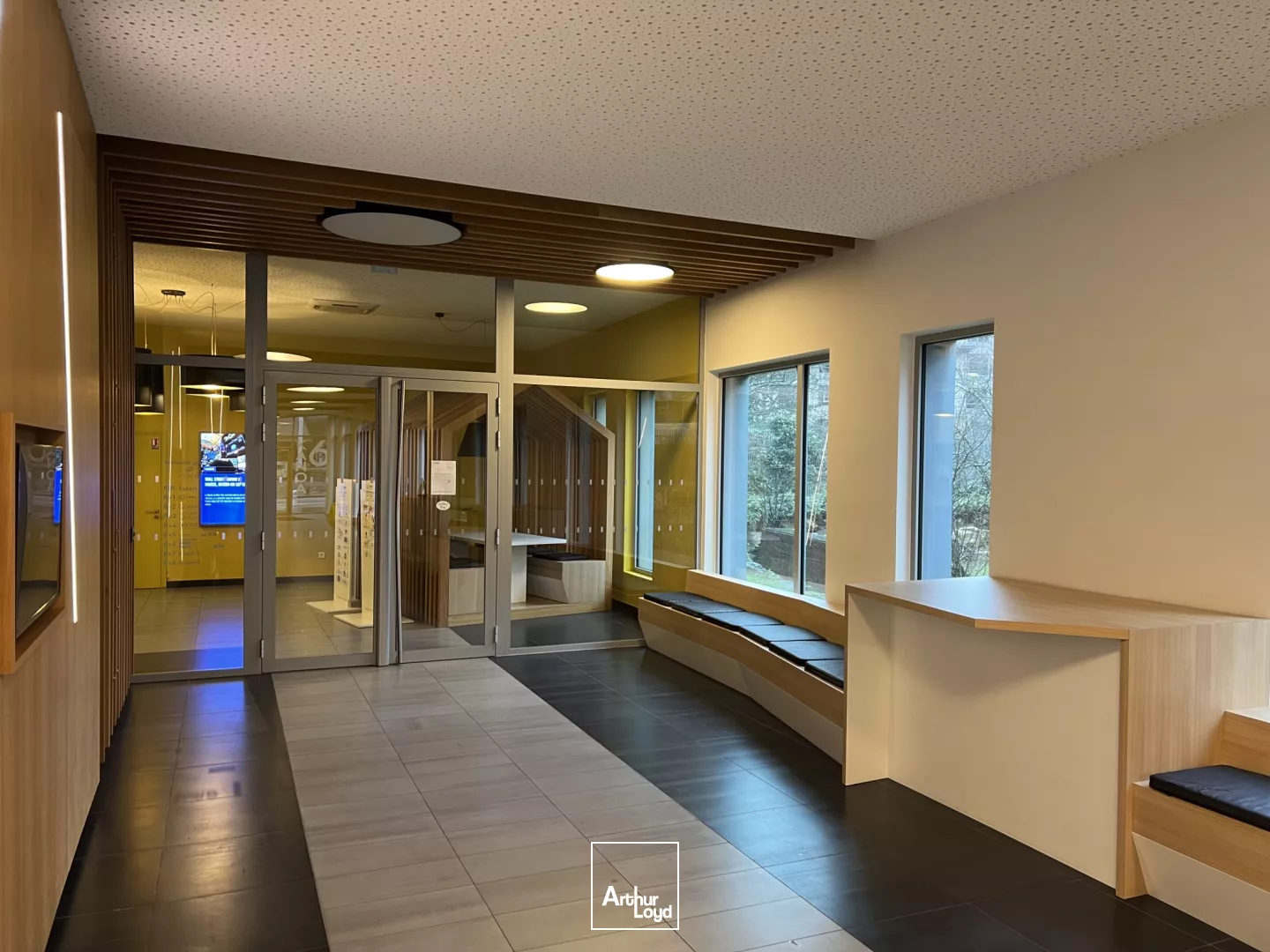 BUREAUX - A LOUER - ILE DE NANTES - IMMEUBLE KANOA