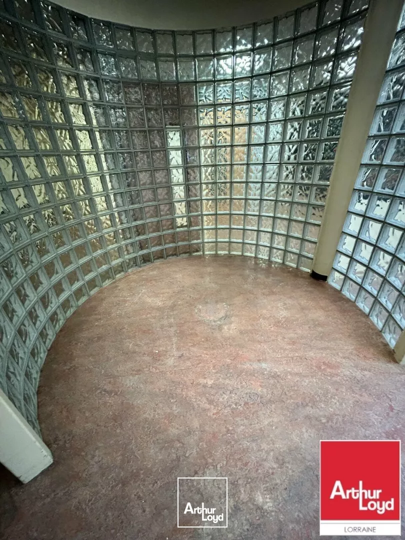 BUREAUX à LOUER de 391 m²