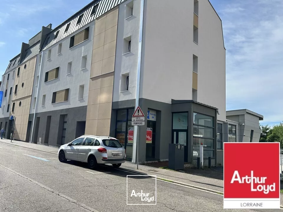 BUREAUX à LOUER de 391 m²