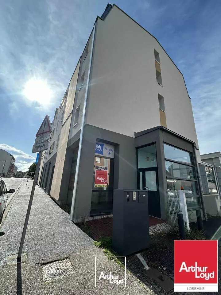 BUREAUX à LOUER de 391 m²