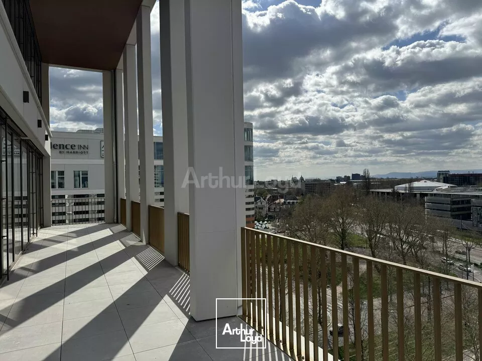 BUREAUX à LOUER de 1567 m²