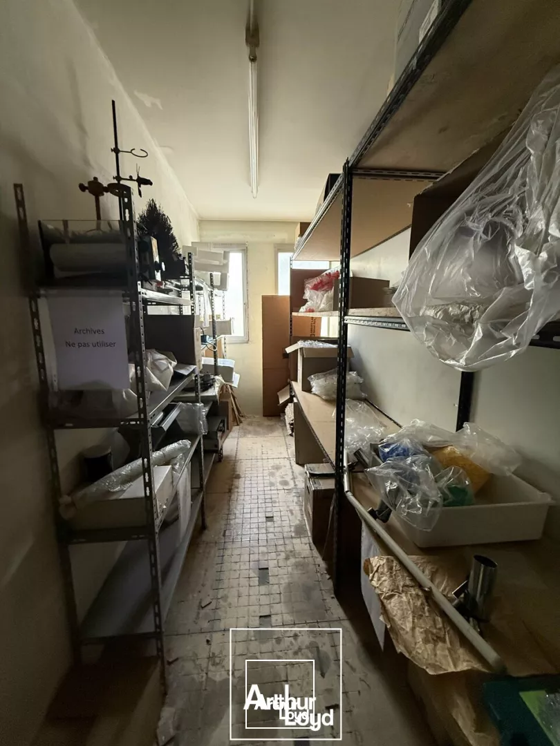 plateau de 350m2 - centre-ville de Brive - accessible PMR - 4 parkings 