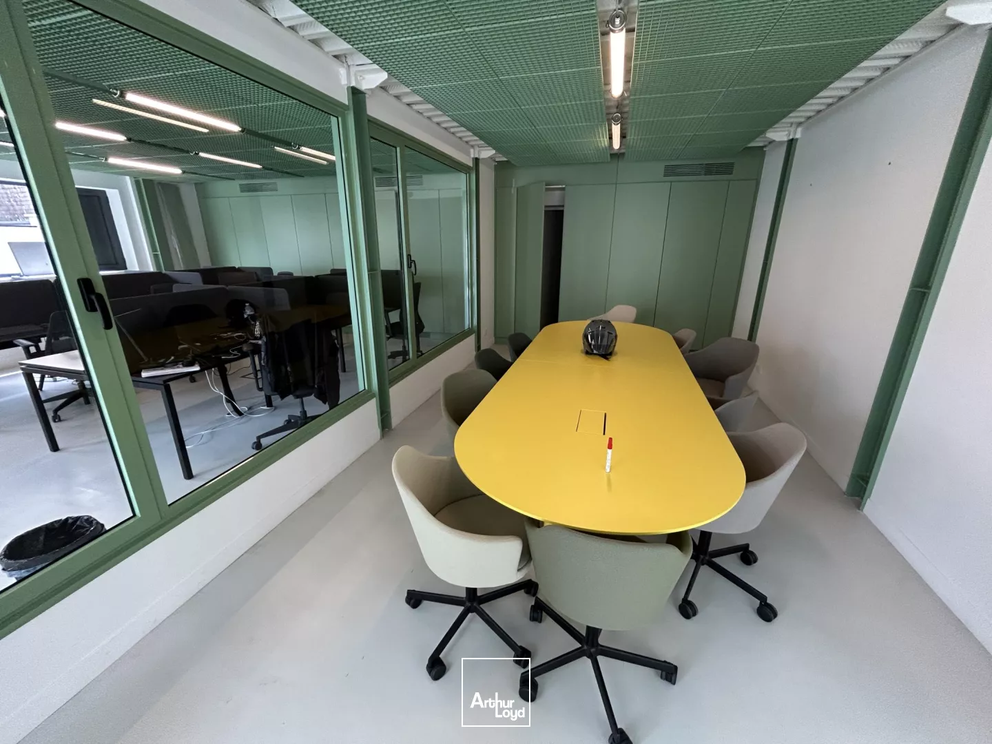 Bureaux atypiques à Courbevoie - Prestations de qualité - Environnement résidentiel