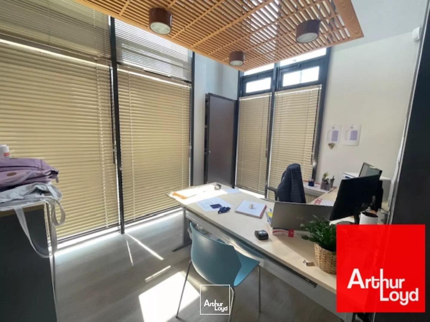 BUREAUX EN RDC A LOUER - MONTPELLIER NOUVELLE MAIRIE