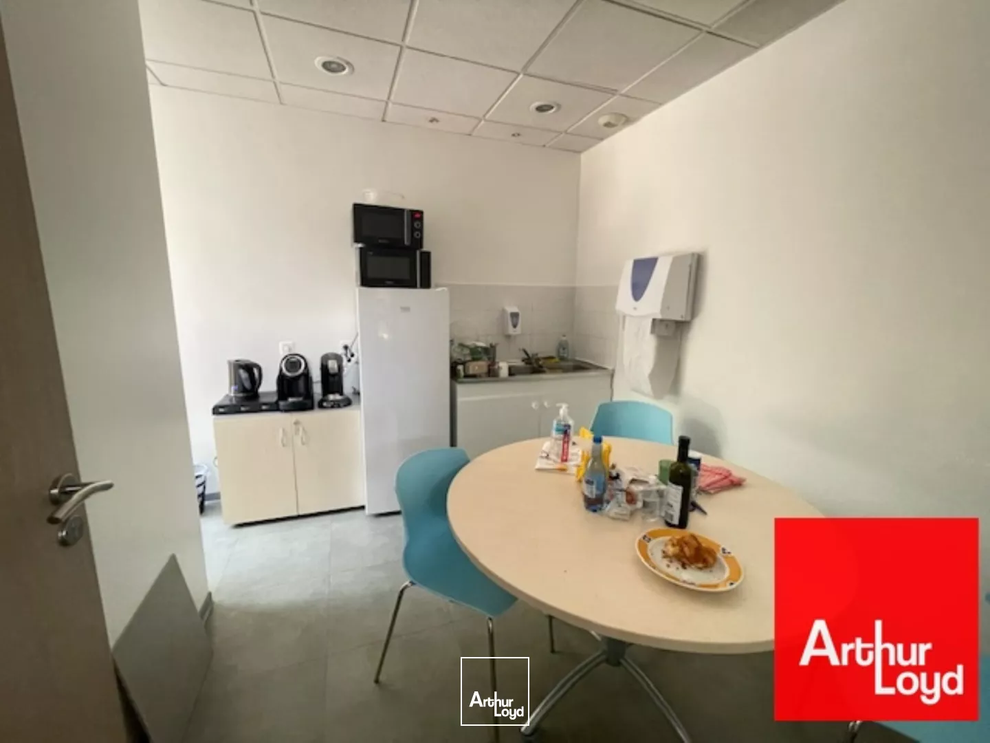 BUREAUX EN RDC A LOUER - MONTPELLIER NOUVELLE MAIRIE