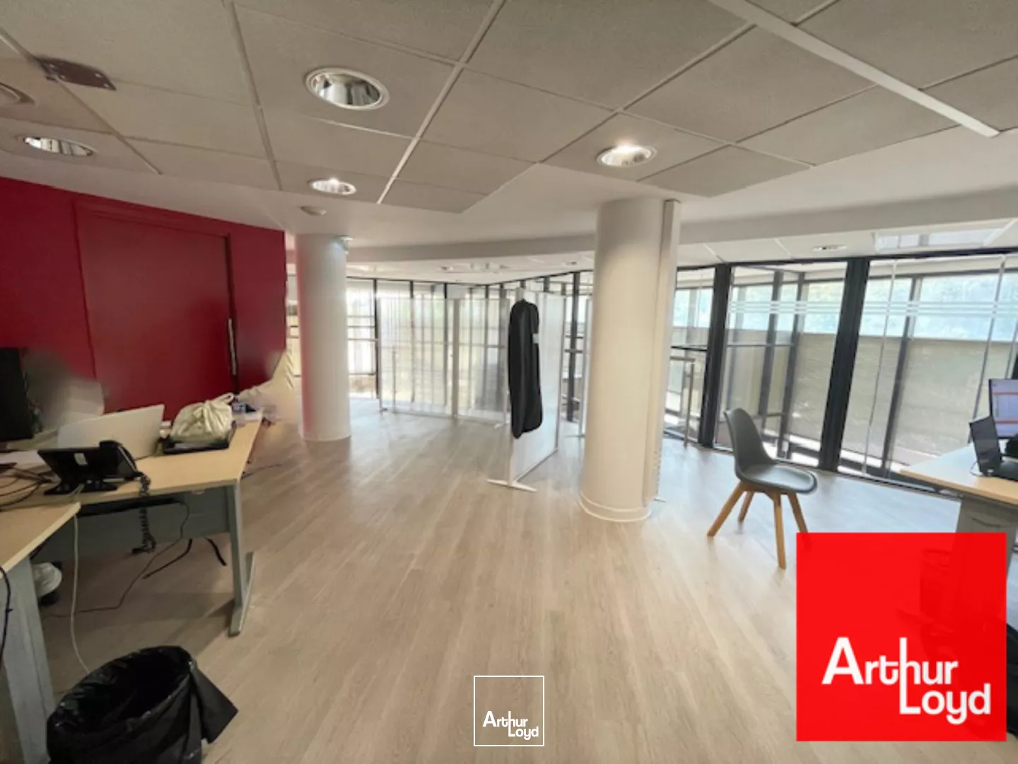 BUREAUX EN RDC A LOUER - MONTPELLIER NOUVELLE MAIRIE