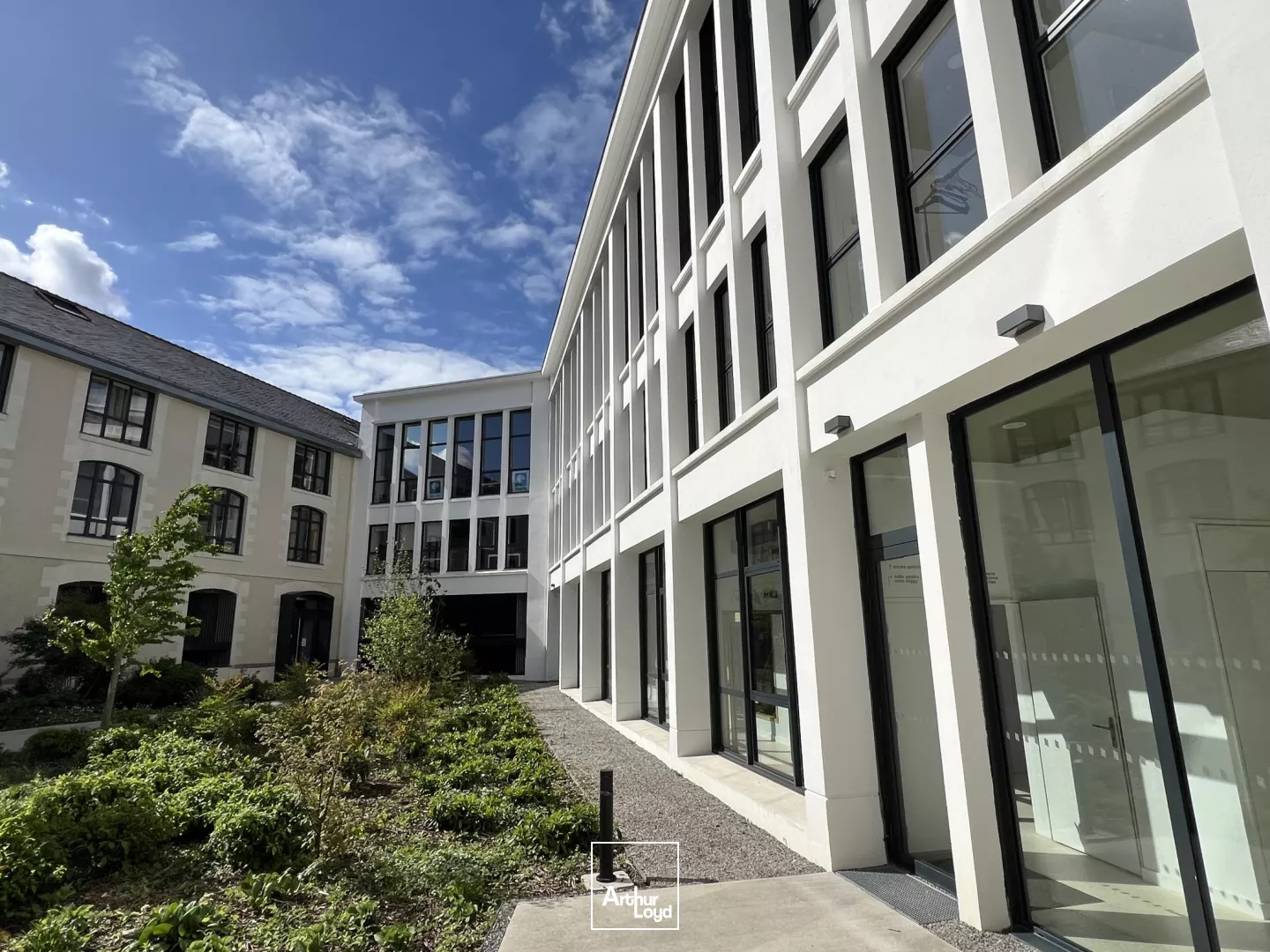 BUREAUX A VENDRE A LOUER NANTES CENTRE - QUAI DE VERSAILLES