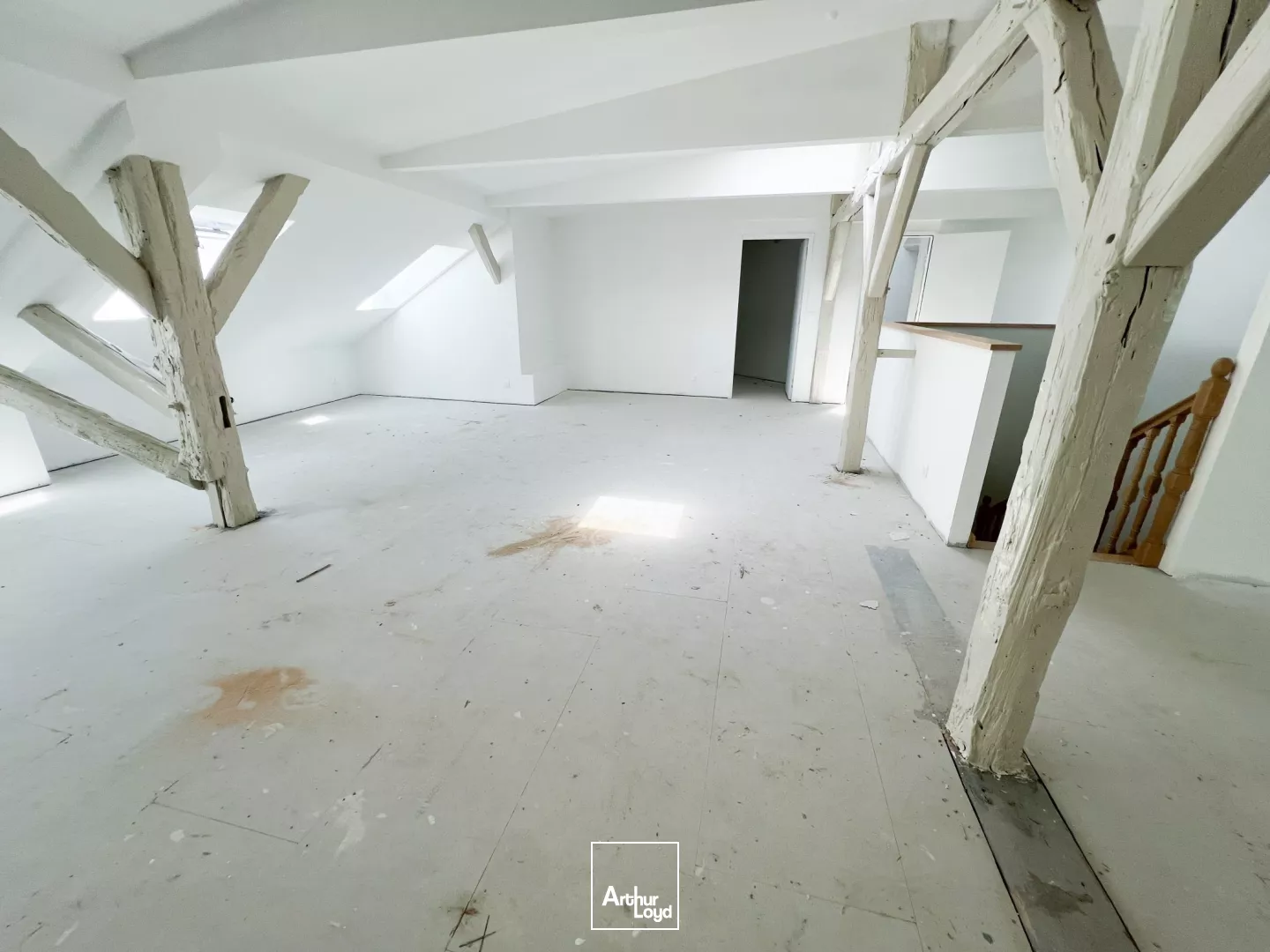 BUREAUX HAUT DE GAMME A VENDRE / A LOUER - NANTES CENTRE DELORME