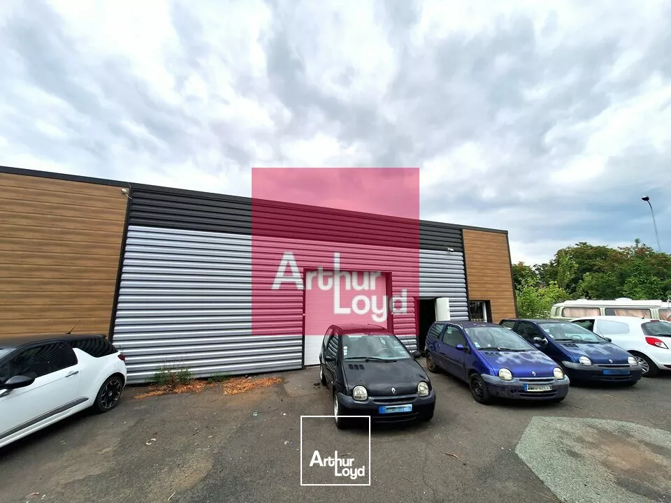 RIOM ZONE INDUSTRIELLE A VENDRE LOCAL ACTIVITE 150 M²