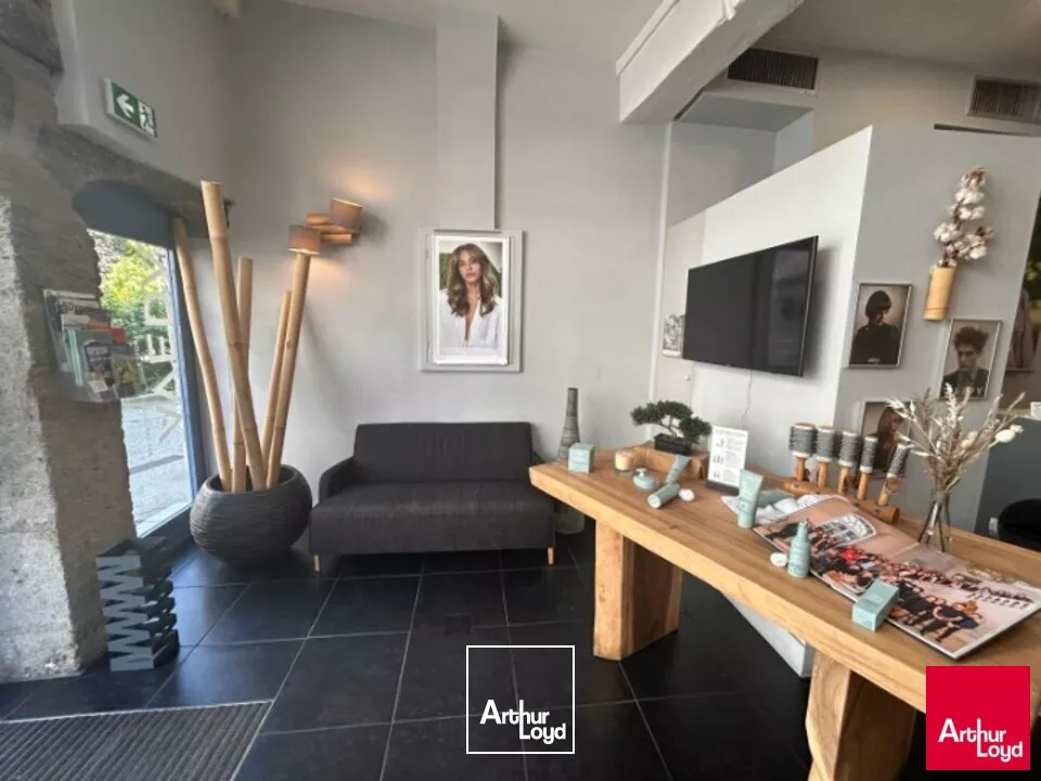 BLOIS - VENTE LOCAL COMMERCIAL DE 107,81 M² - CENTRE VILLE