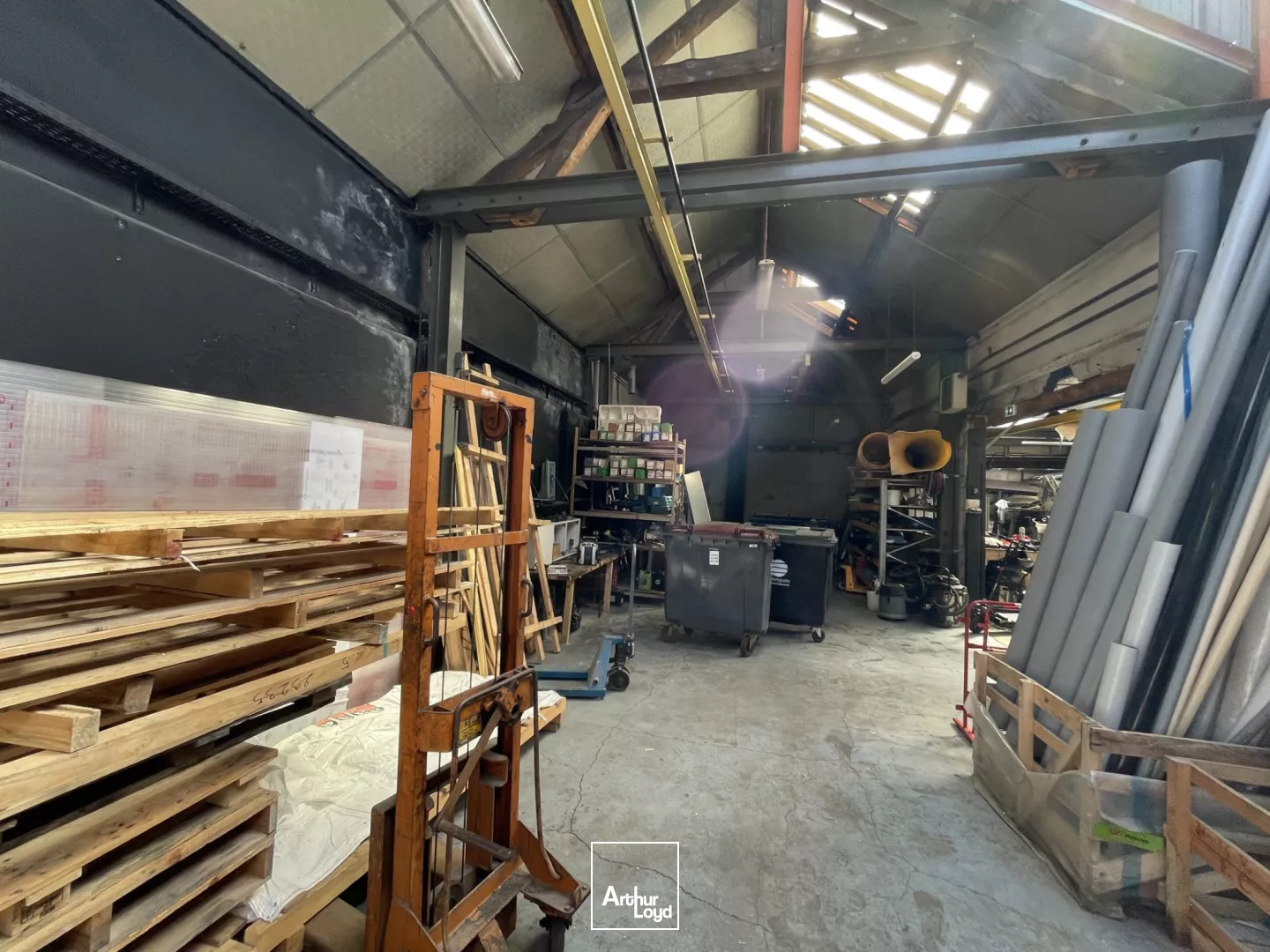 A LOUER - LOCAL D'ACTIVITE