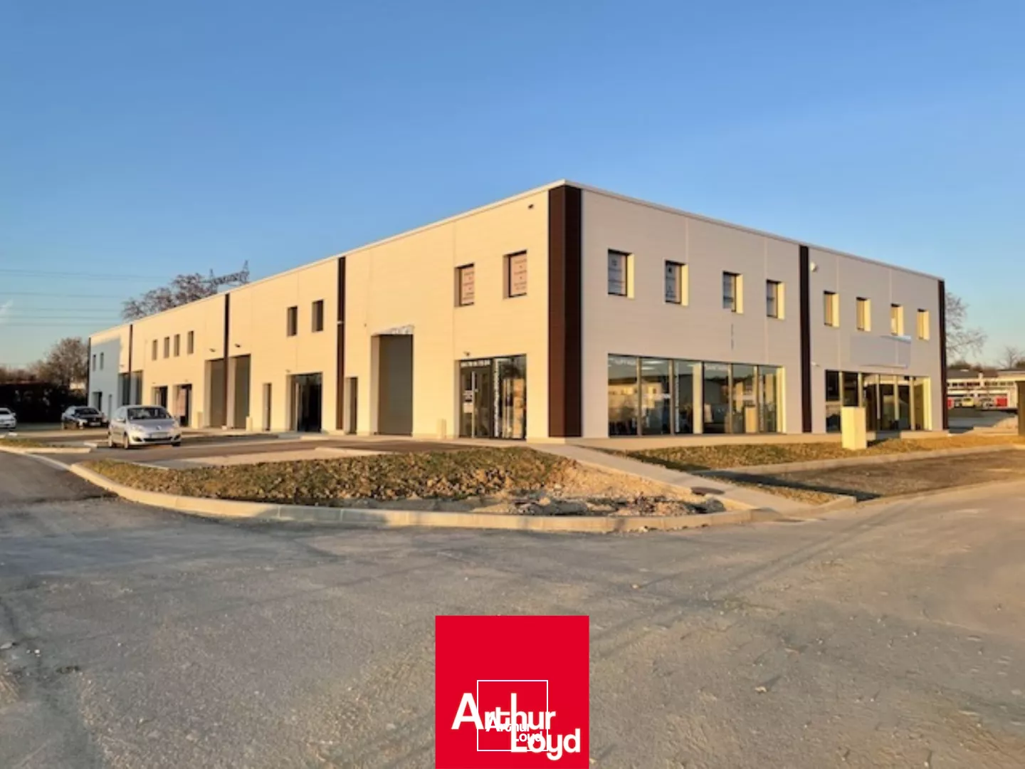 A louer - GENAY - local d'activité