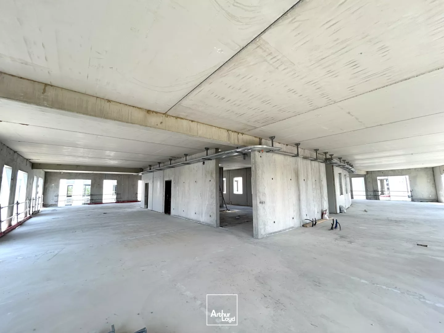 Programme LA GOUTTE D'EAU - Local d'activité neuf en cours de construction à vendre - Bruges quartier Terrefort