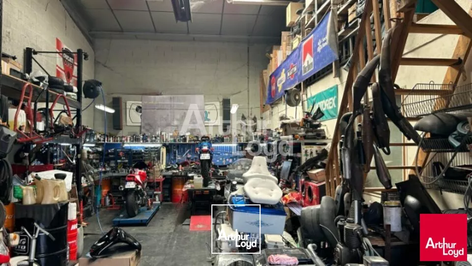 BLOIS - LOCATION LOCAL D'ACTIVITÉ DE 130 M² - VILLAGE D'ENTREPRISES