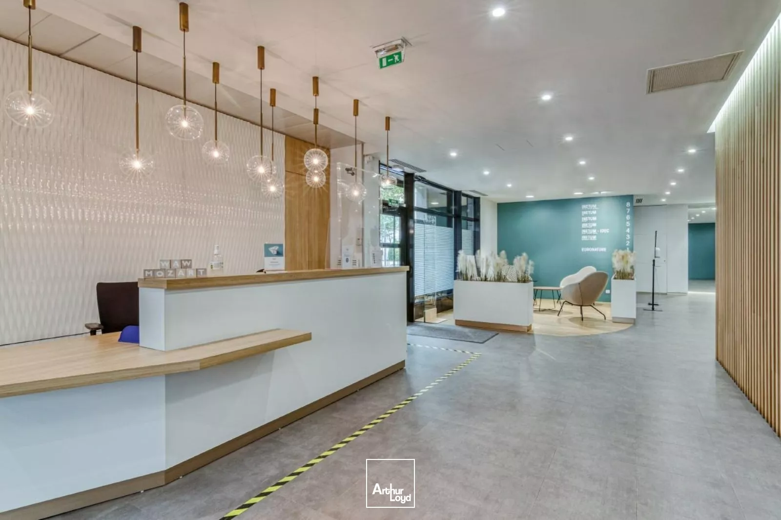 Un cadre de travail haut de gamme, de nombreux services, dans un immeuble immeuble moderne alliant confort, fonctionnalité, et loyer attractif