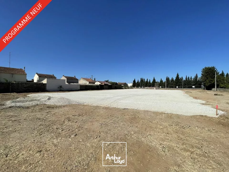À louer - Local traversant de 219 m² à Sorgues - Double accès, site sécurisé, parc d'activités neuf