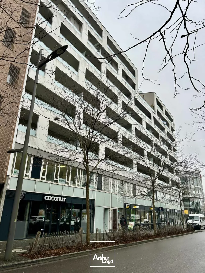 BUREAUX à LOUER de 220 m²