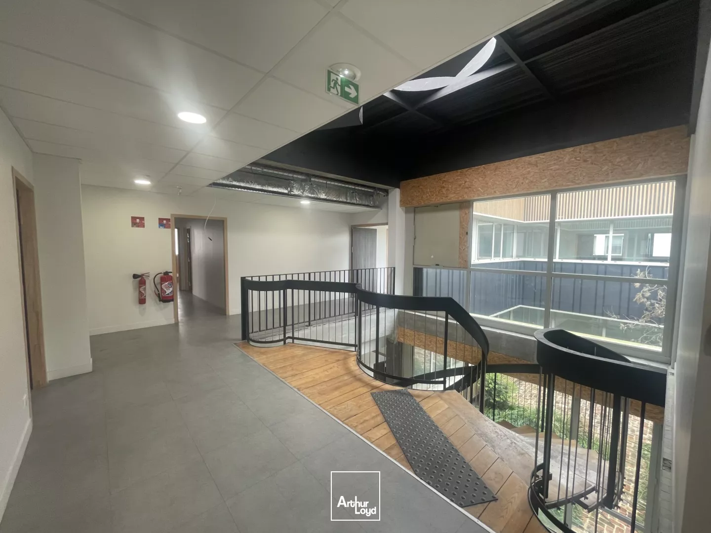 Bureaux à louer à LE PETIT QUEVILLY 76140