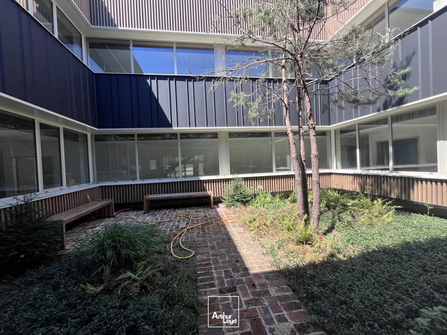 Bureaux à louer à LE PETIT QUEVILLY 76140