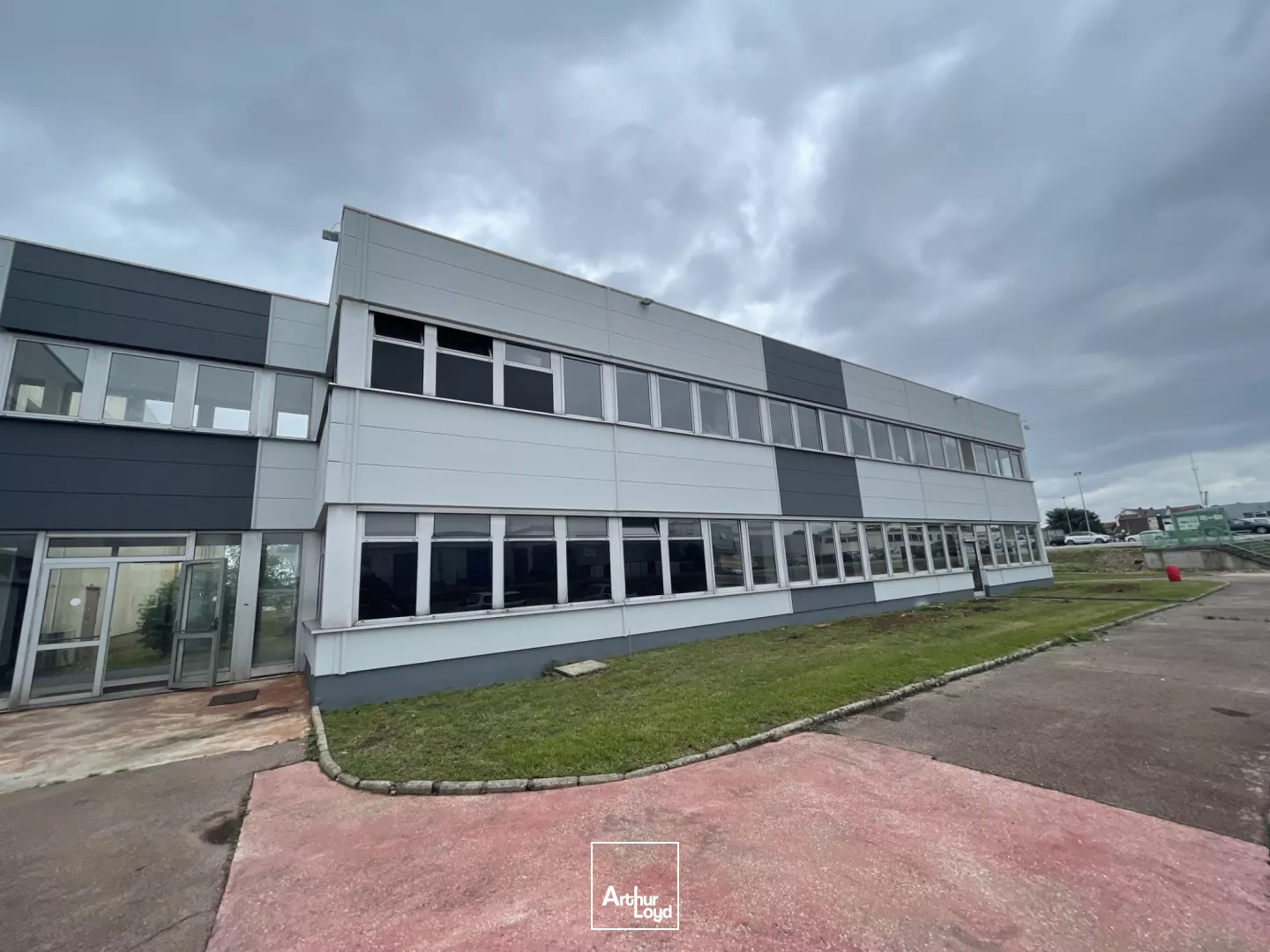 Bureaux à louer à LE PETIT QUEVILLY 76140