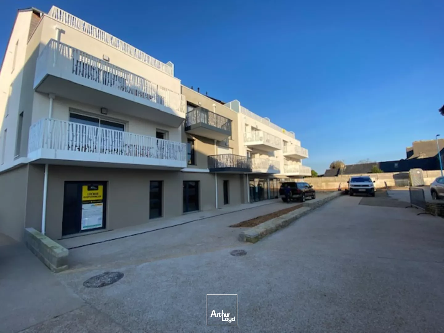 CELLULES COMMERCIALES CENTRE BOURG DE PLOUARZEL