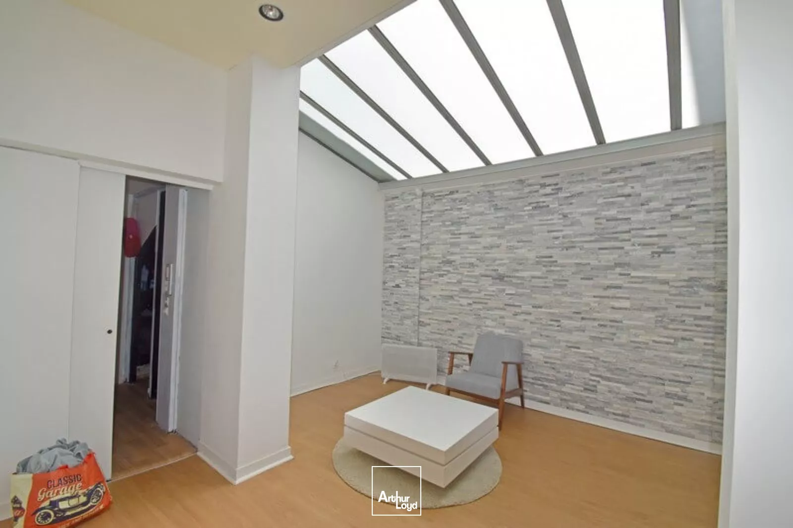 LOCAUX COMMERCIAUX A LOUER 107 M² UTILE SAINT BRIEUC HYPER CENTRE VILLE