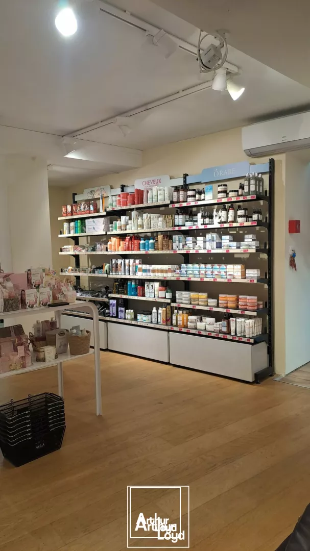 LOCAL COMMERCIAL location à BRIVE-LA-GAILLARDE 19100