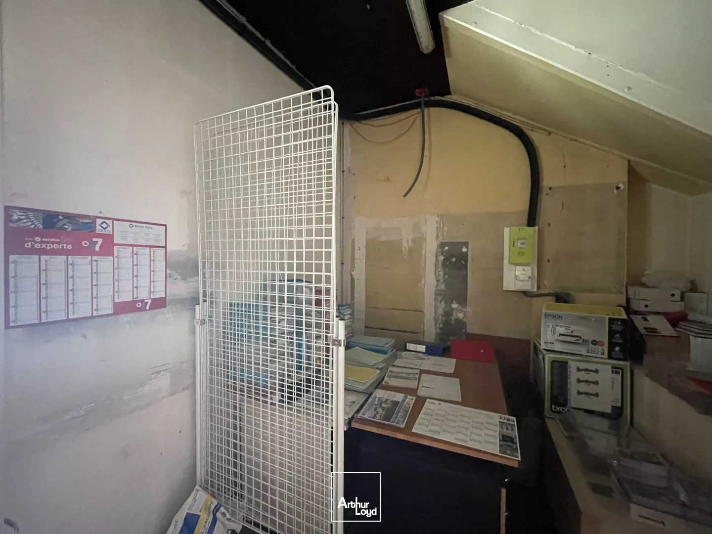 A LOUER - LOCAL COMMERCIAL - 50 M2 - BRESLES