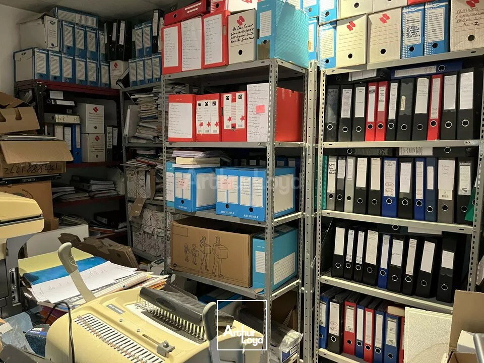 BUREAUX à VENDRE de 187 m²