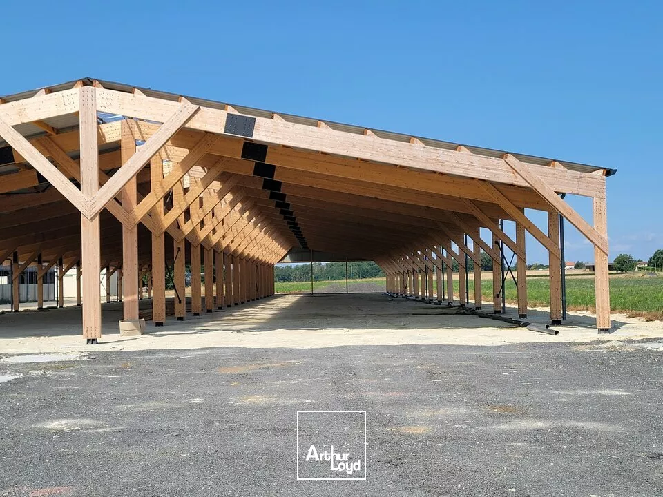 BATIMENT NEUF ENTREPOT STOCKAGE A LOUER 500 M2
