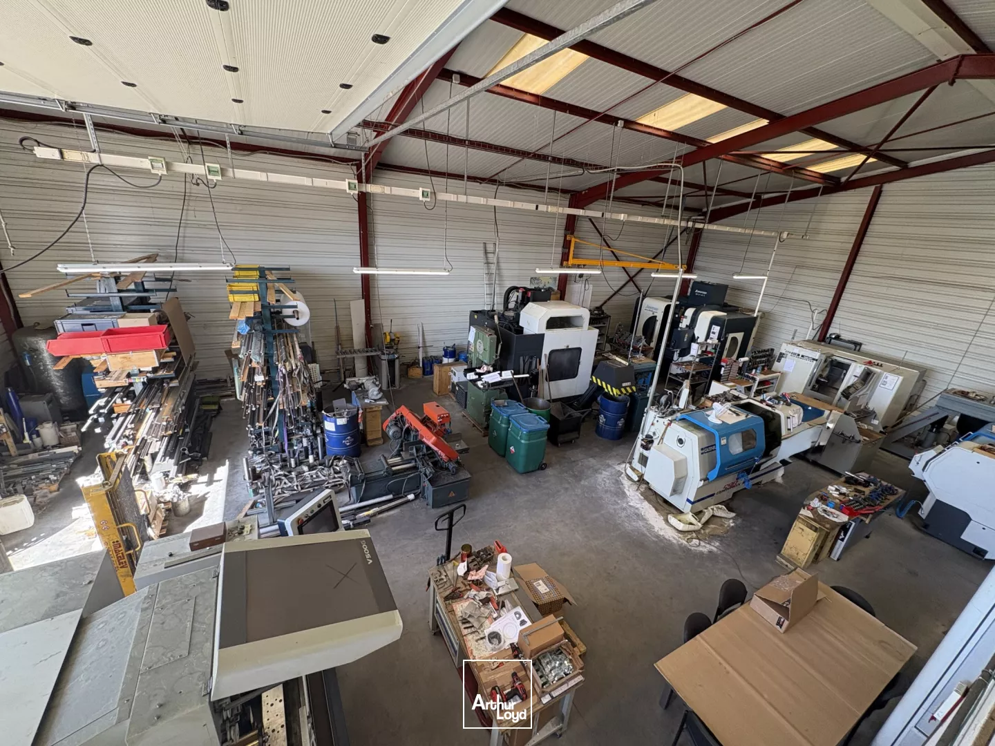 Bâtiment à vendre Marcilly en Villette 270 m2 