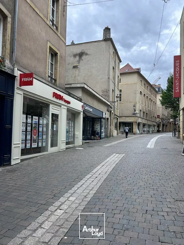 LOCAL COMMERCIAL à LOUER de 36 m²
