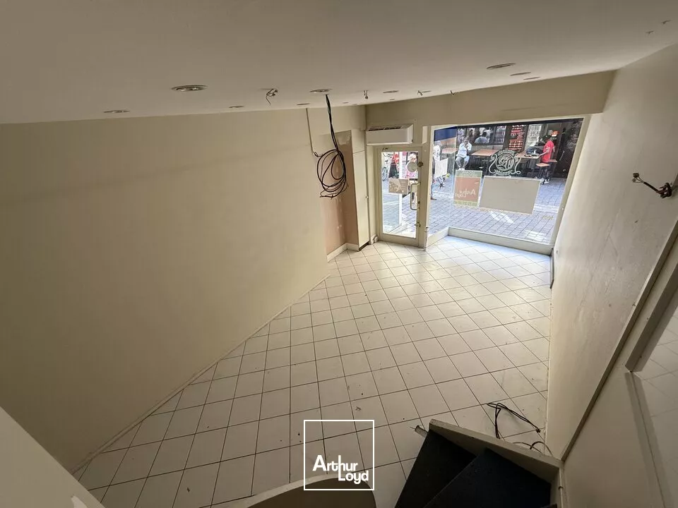 LOCAL COMMERCIAL à LOUER de 36 m²