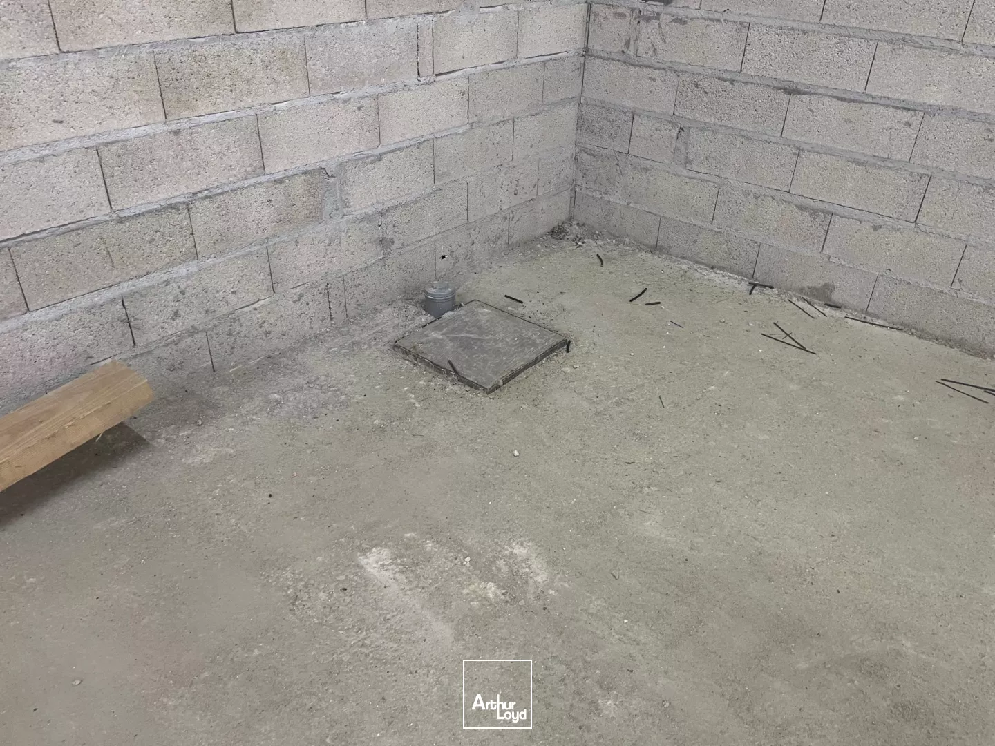 Locaux d'activité à louer à GASNY 27620