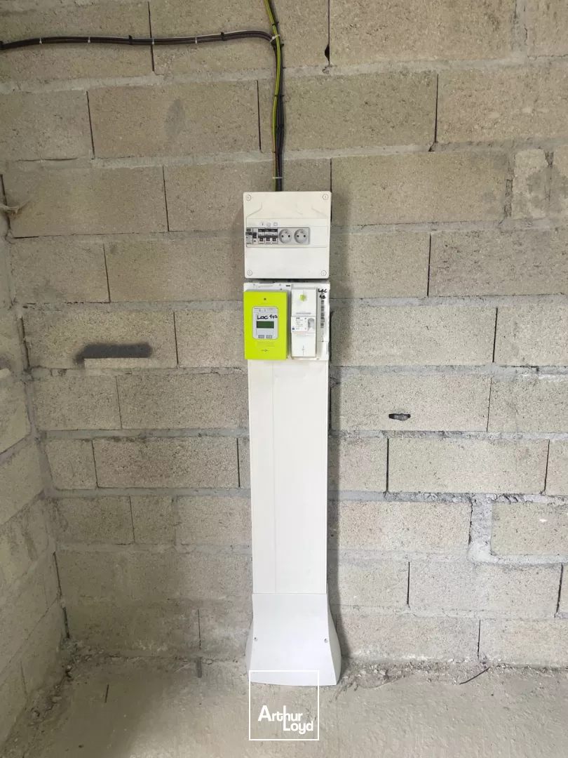 Locaux d'activité à louer à GASNY 27620