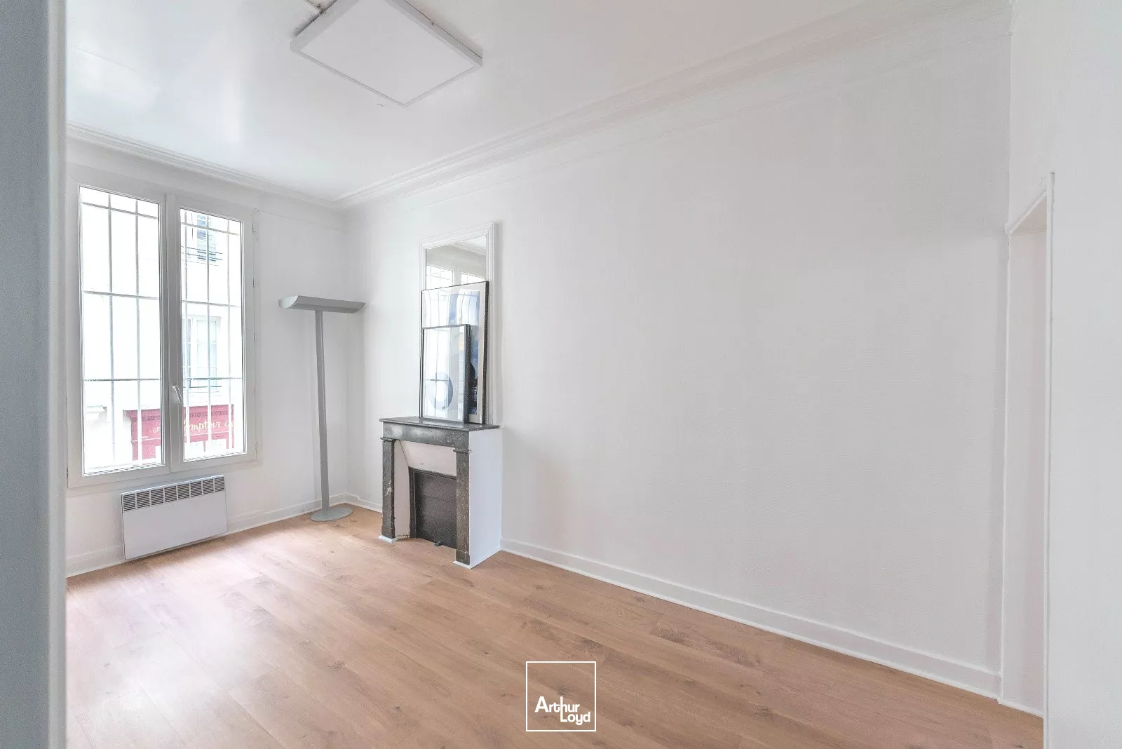 Bureaux à louer à PARIS 75009