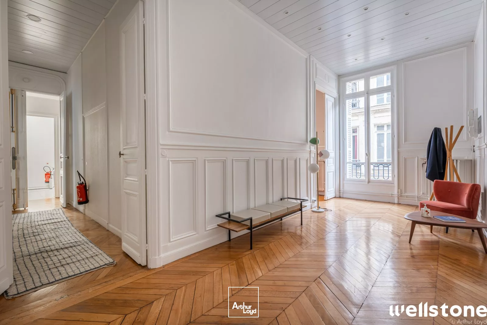 Bureaux à louer à PARIS 75008