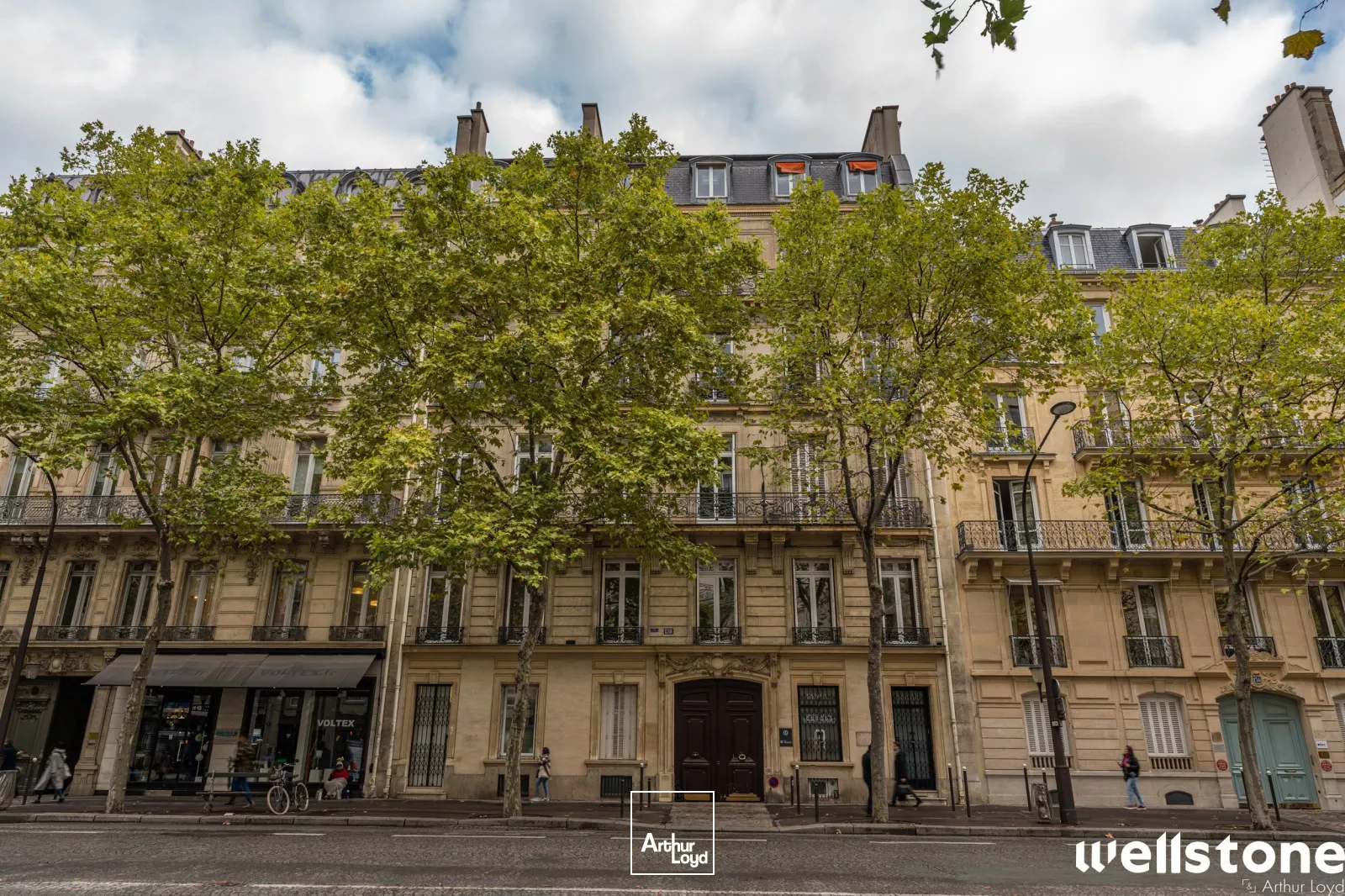 Bureaux à louer à PARIS 75008