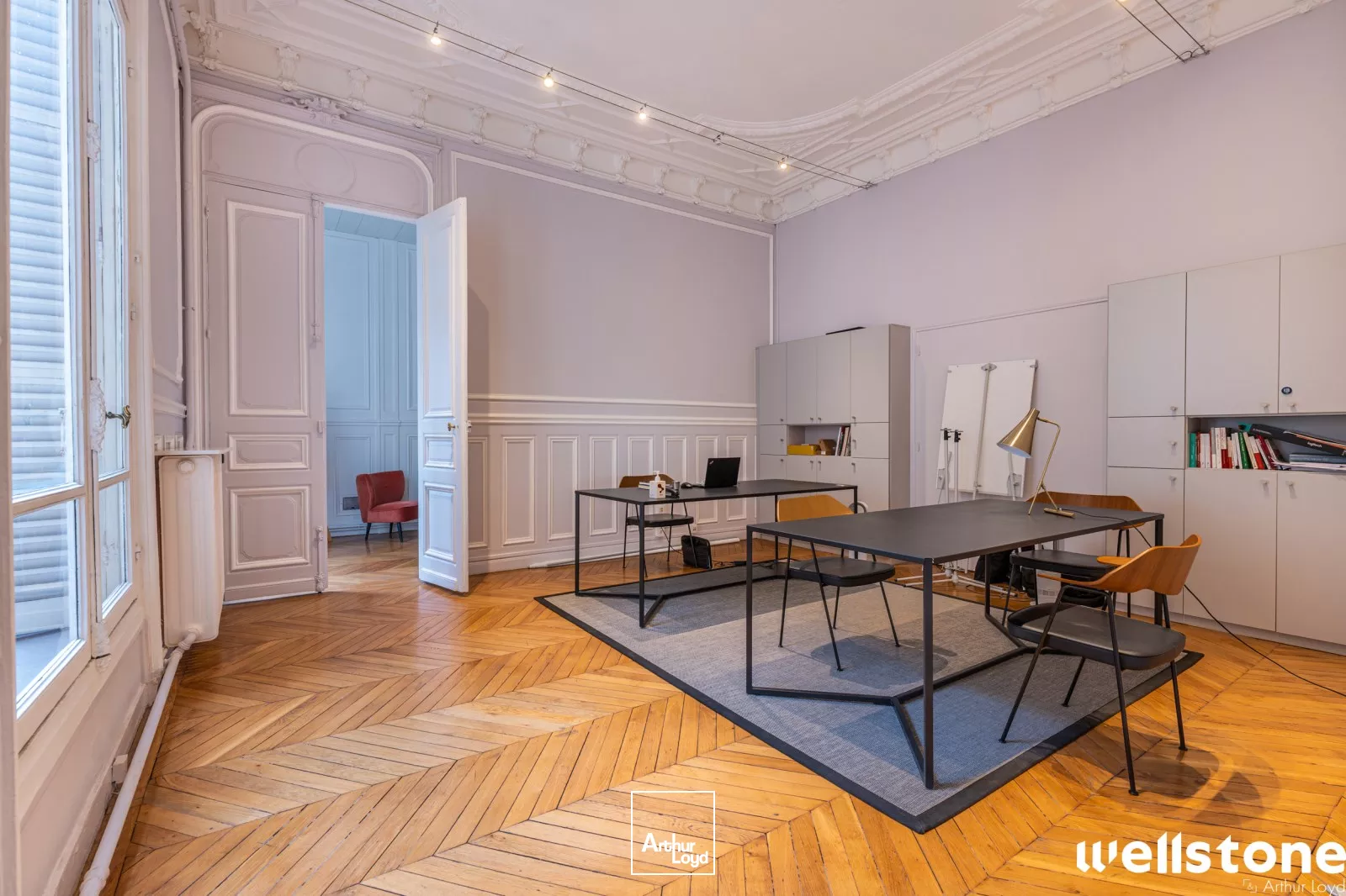 Bureaux à louer à PARIS 75008