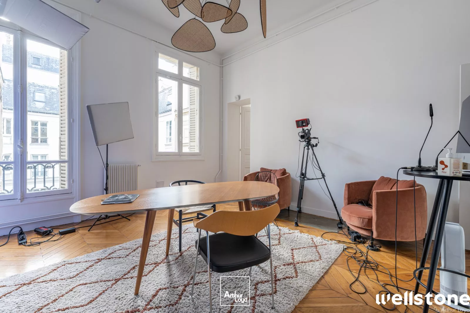 Bureaux à louer à PARIS 75008