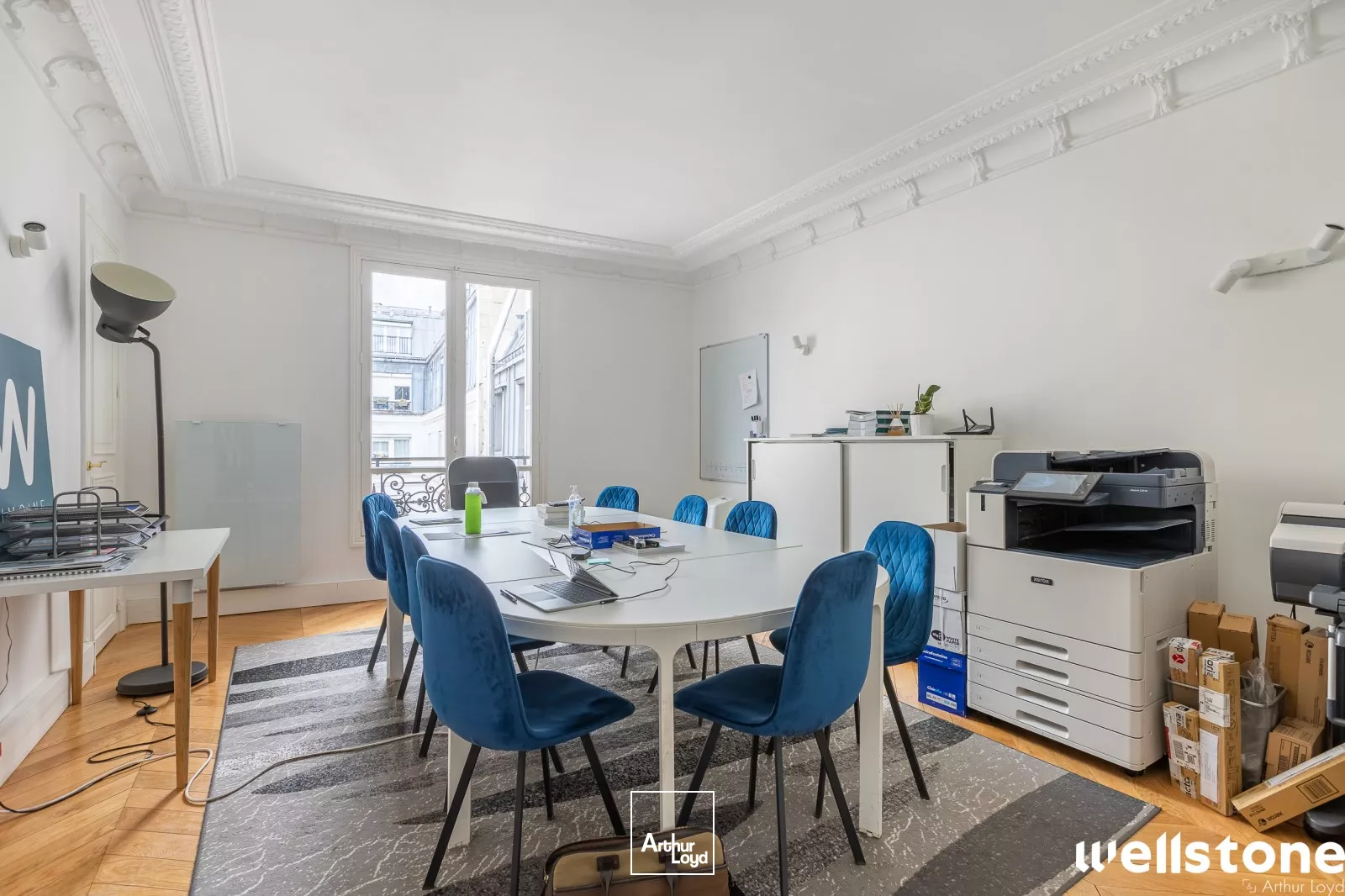 Bureaux à louer à PARIS 75008