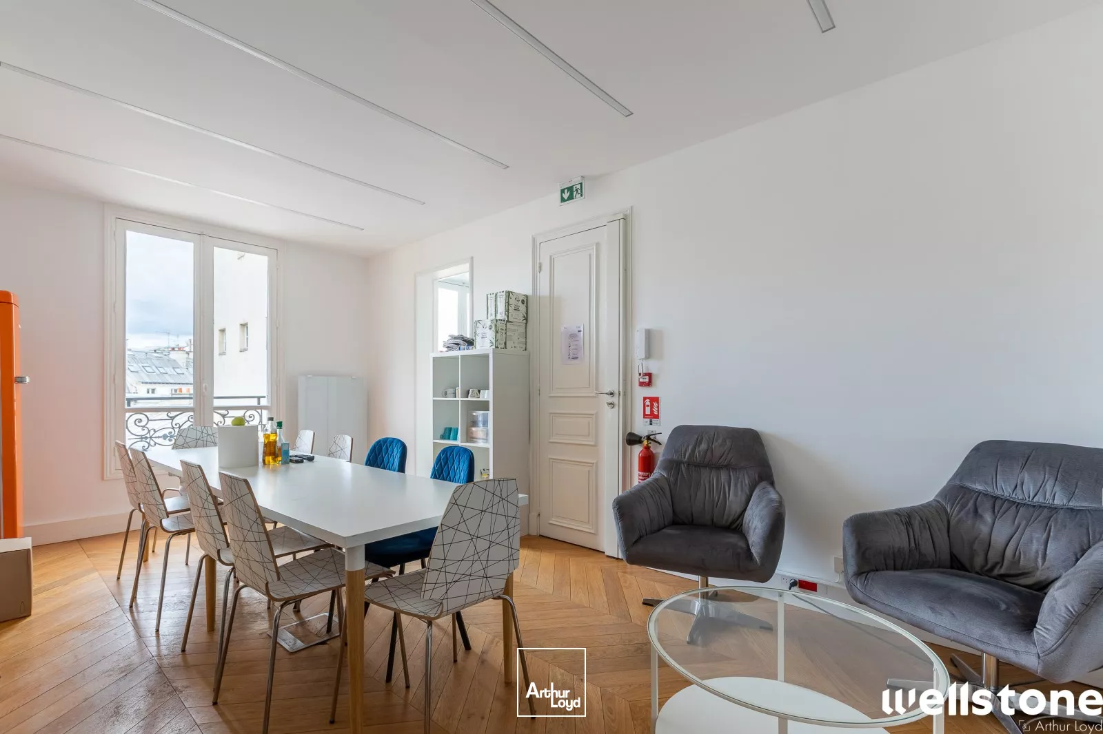 Bureaux à louer à PARIS 75008