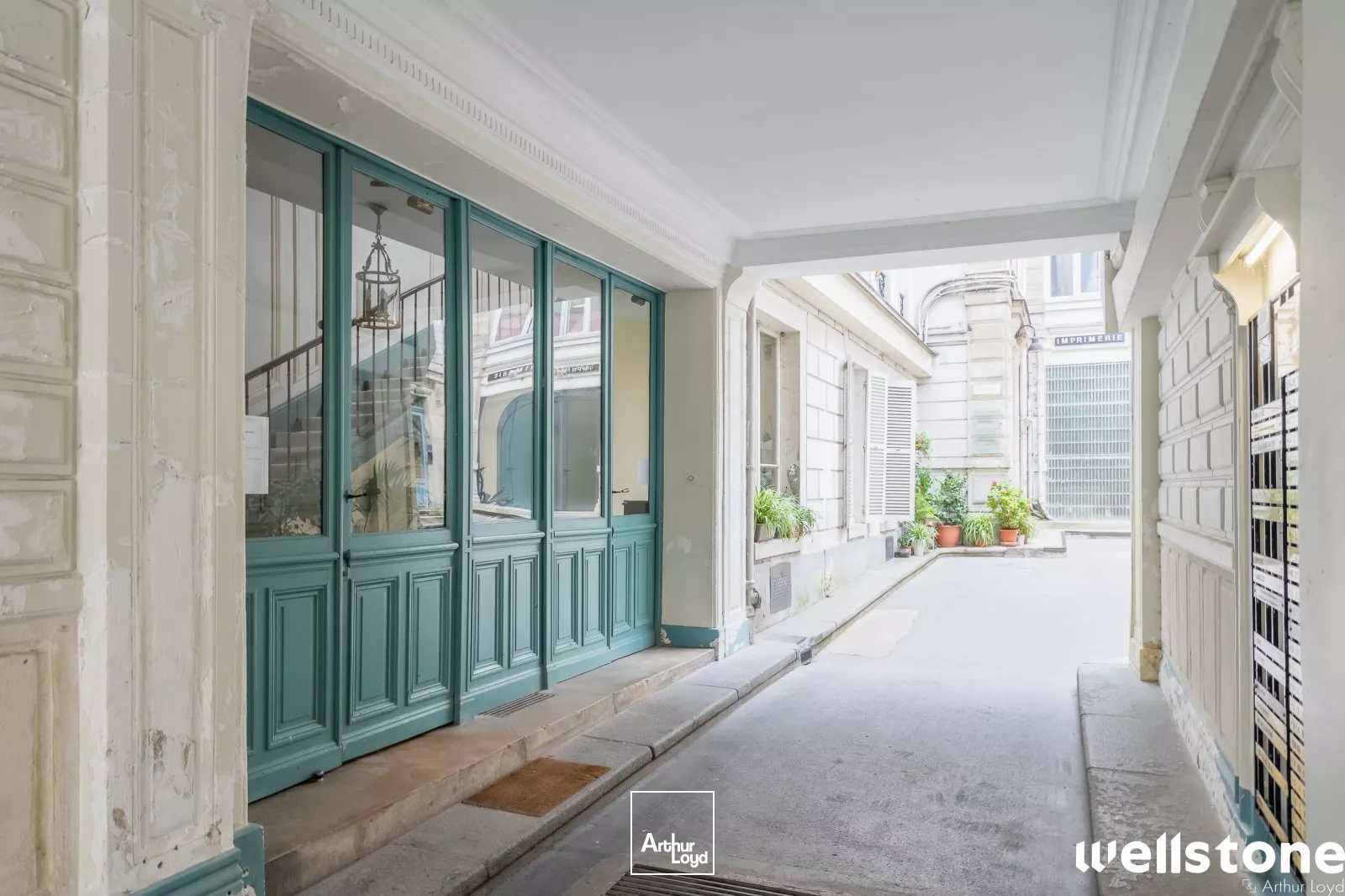 Bureaux à louer à PARIS 75009