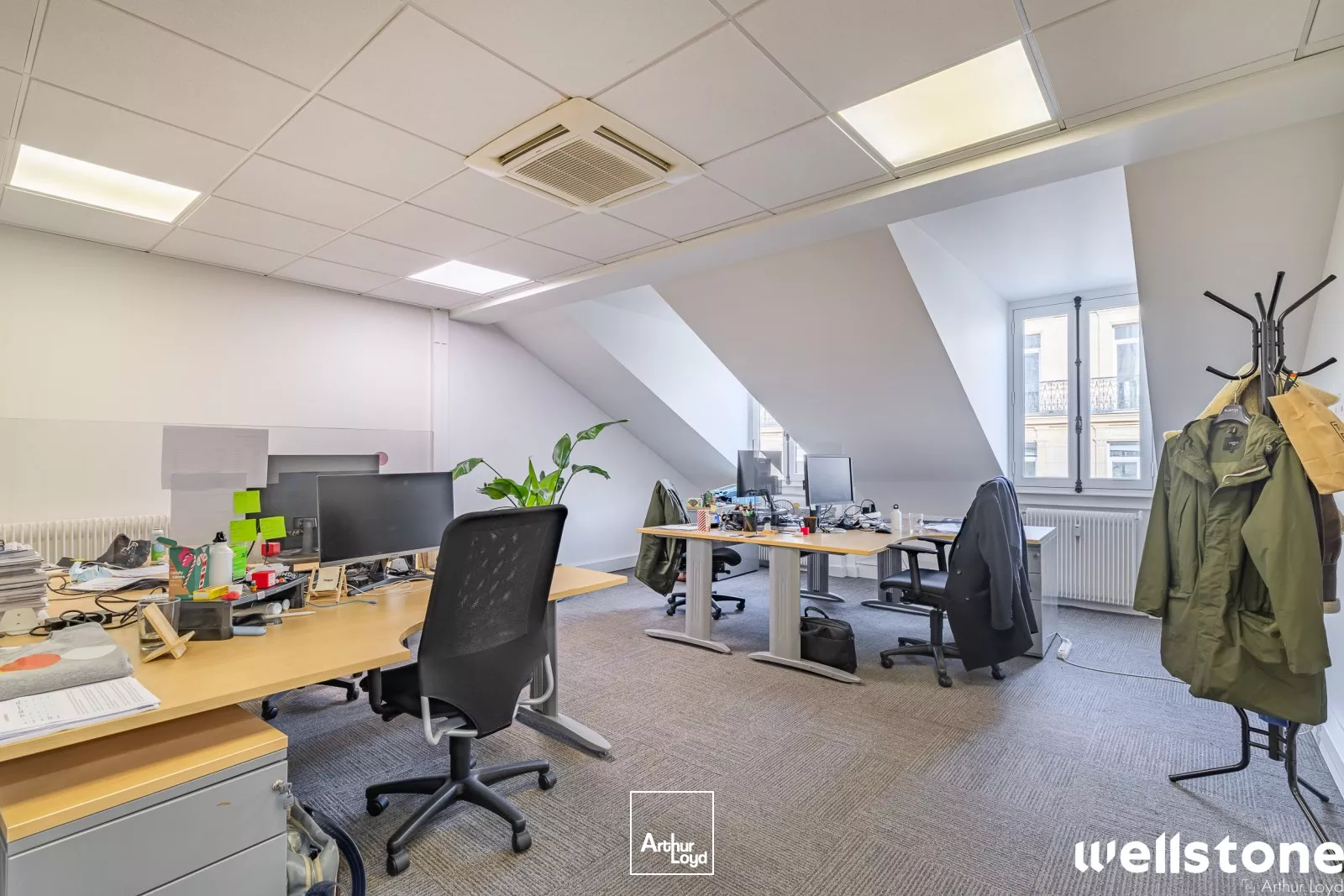 Bureaux à louer à PARIS 75009
