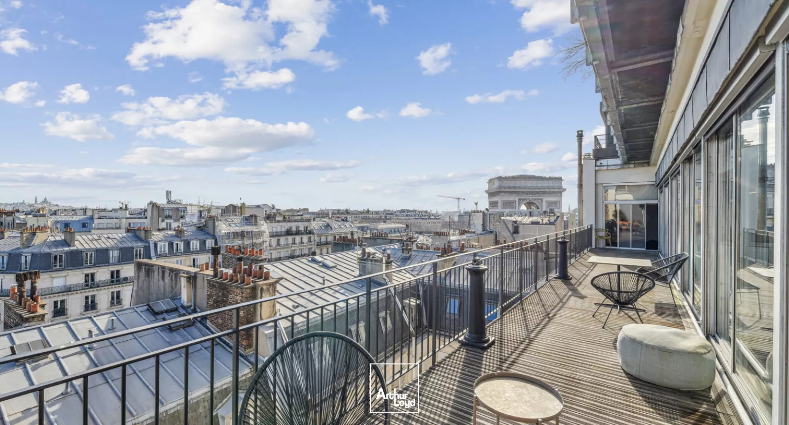 Bureaux à louer à PARIS 75017