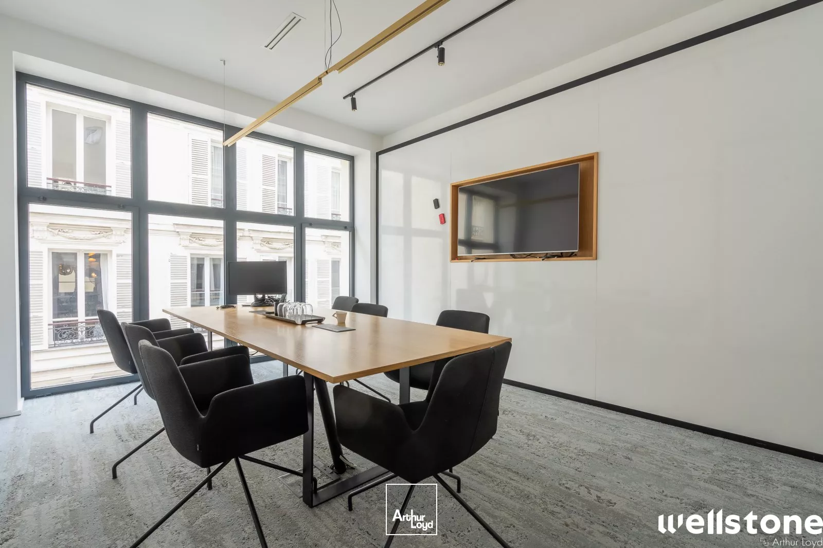 Bureaux à vendre à PARIS 75008