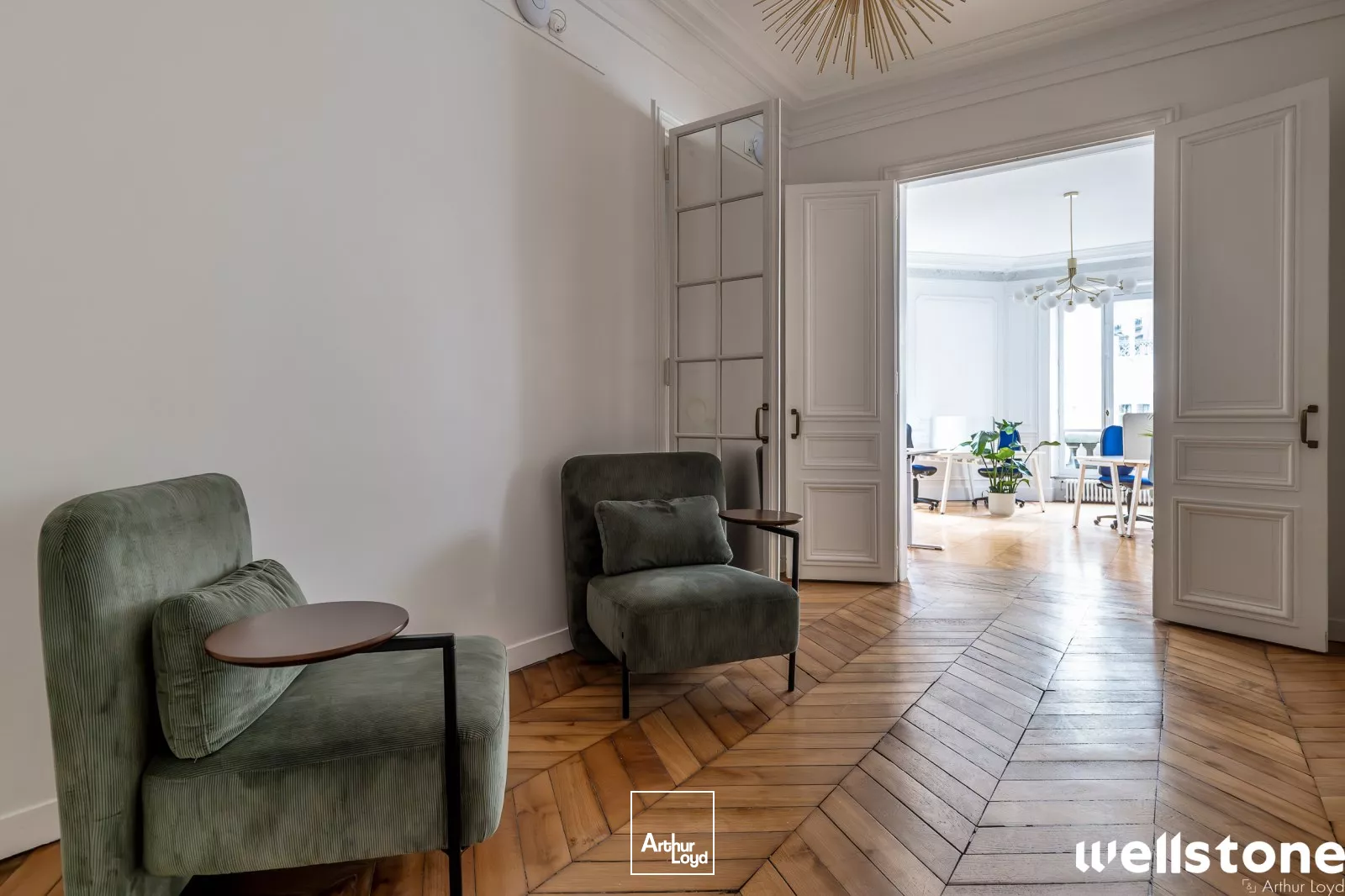 Bureaux à louer à PARIS 75008