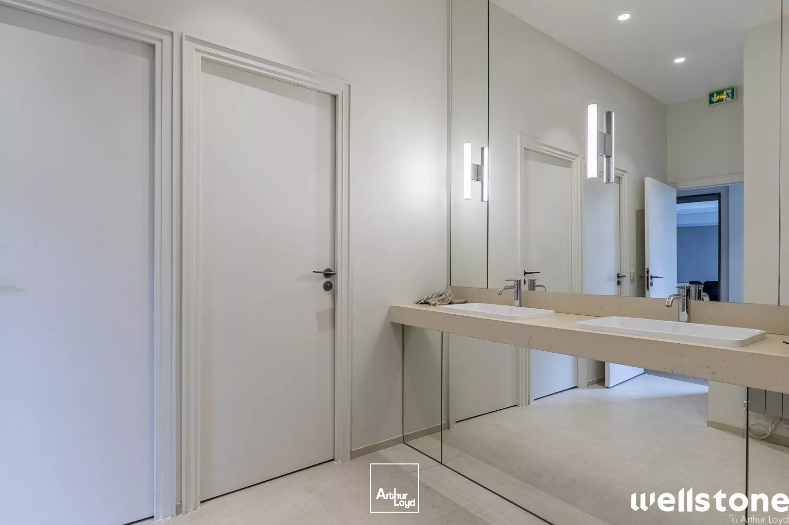 Bureaux à louer à PARIS 75002